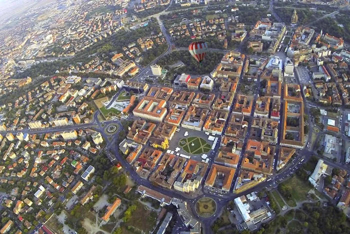 Balloony zboară deasupra Timişoarei Foto