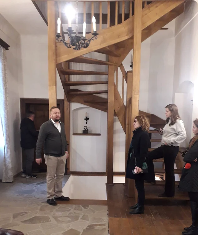 Administratorul  ne-a prezentat muzeul de la conac