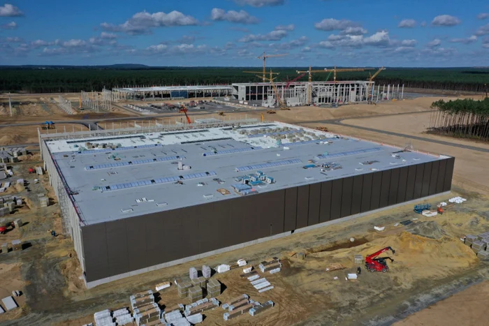 Fabrica Tesla Gigafactory de lângă Berlin, Germania. FOTO Getty Images / Sean Gallup