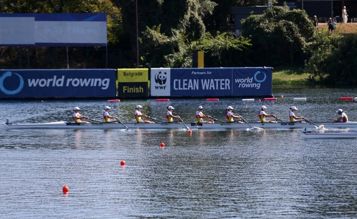 Echipajul femini de 8+1 al României Foto EPA EFE