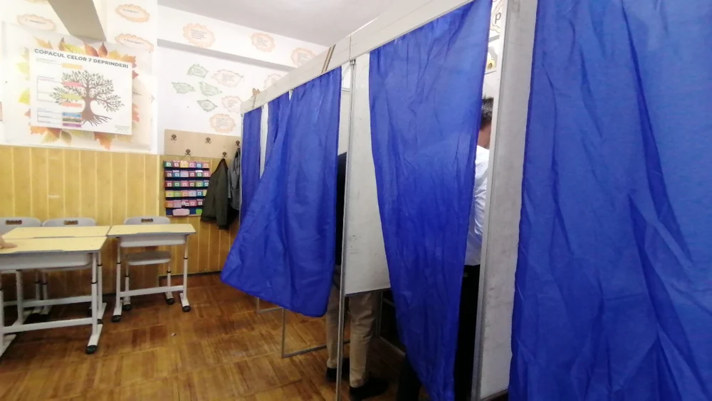 Cum poți deveni observator electoral la alegerile parțiale din 7 decembrie. Coaliția VotCorect lansează campania de înscrieri