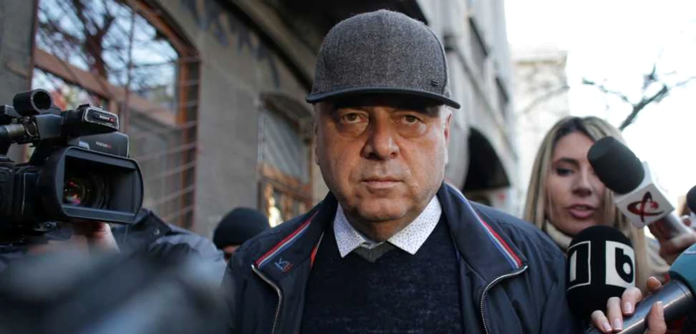 Gheorghe Ştefan, zis „Pinalti” la intrarea în sediul DNA FOTO: Inquam Photos / Octav Ganea