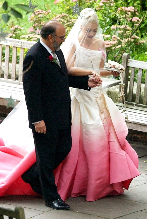 4 gwen stefani wedding dress awesome gwen stefani wedding dress jpg jpeg