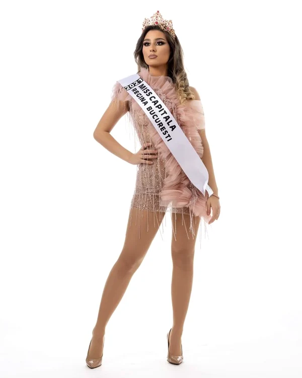 Ioana Basgan, Miss Capitalafoto: Facebook