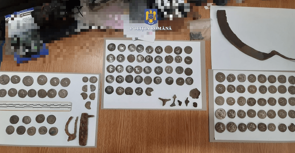 Tezaur dacic vechi de peste 2.000 de ani, cu 116 obiecte de patrimoniu, găsit într-o pădure din Alba