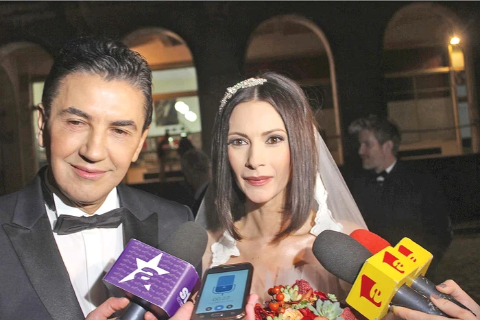 Din 2016, știrista e căsătorită cu medicul Constantin Stan