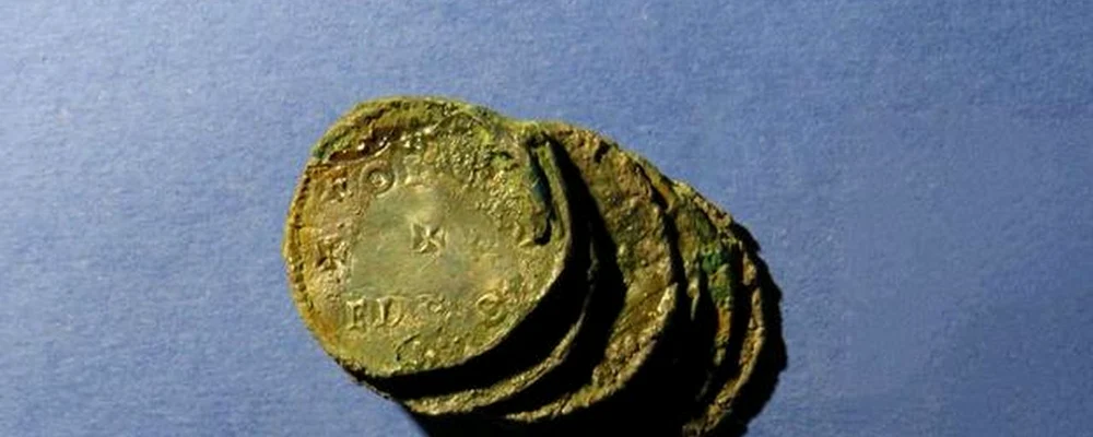 Monede englezești medievale descoperite la Roma
