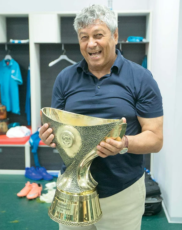 
    Lucescu a cucerit  primul trofeu în  fotbalul din Rusia  