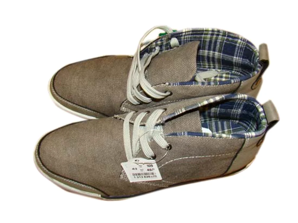 Pantofi sport bărbaţi – de la 79 lei la 59 lei Magazin Deichmann