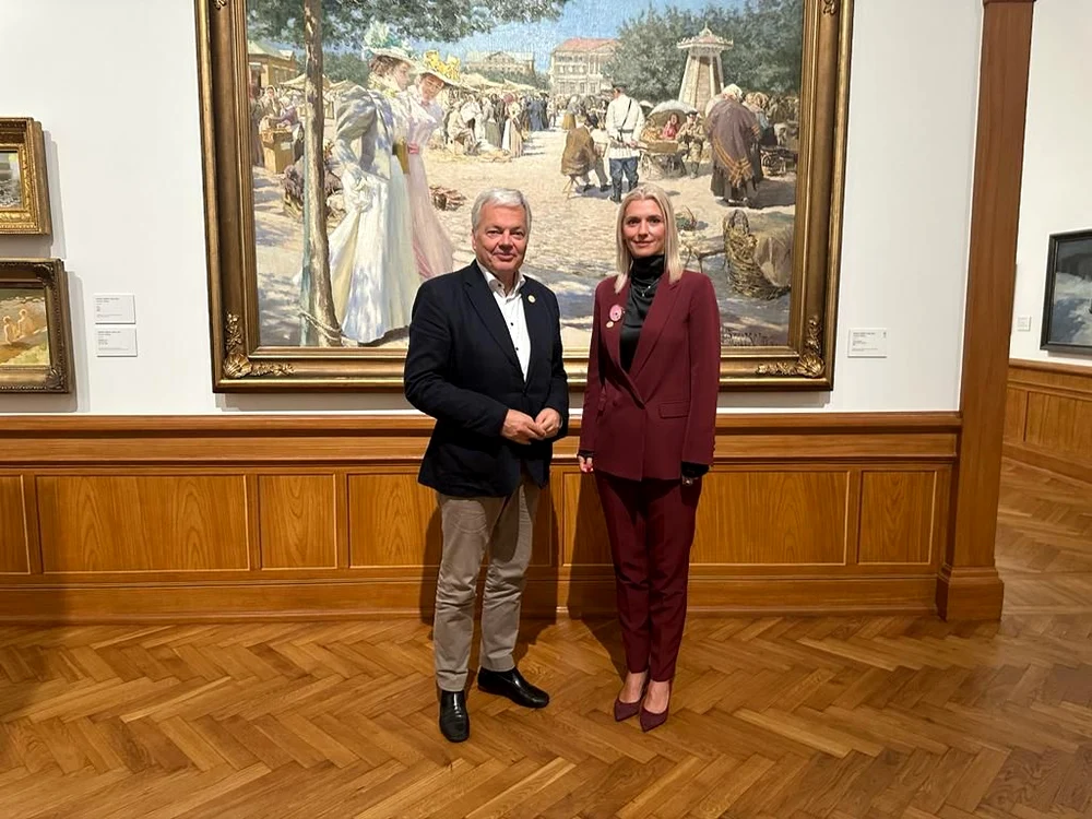 Alina Gorghiu, alături de comisarul european pentru Justiție FOTO: Ministerul Justiției