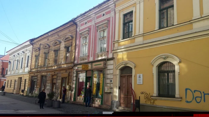 Clădire pe strada Eugeniu de Savoya FOTO Ştefan Both