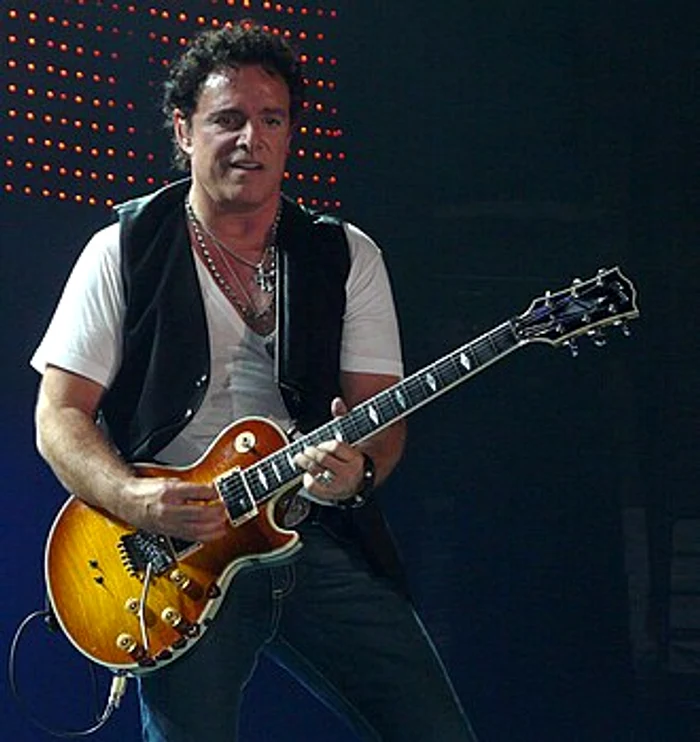 Neal Schon FOTO Wikipedia