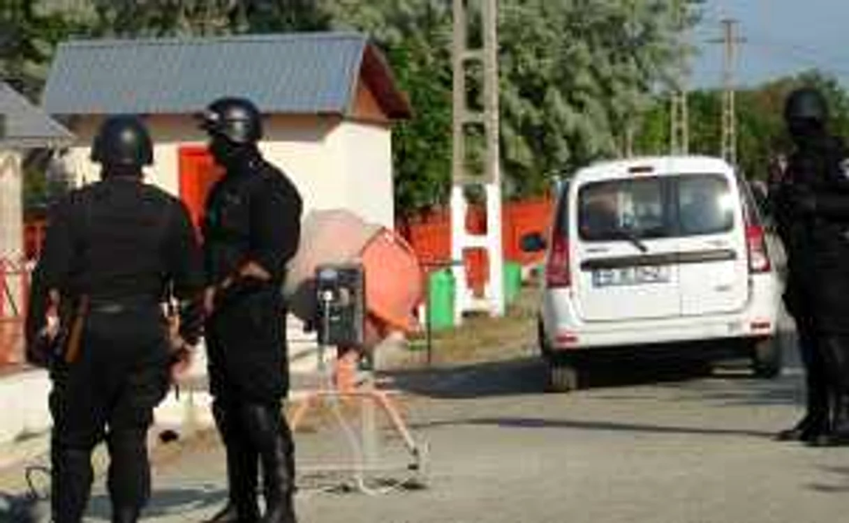 Poliţiştii au ajuns la faţa locului (foto Arhivă)
