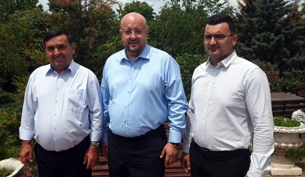 Echipa pentru Primăria Scundu-Vâlcea la alegerile parţiale 2021 - Dumitru Blejan fost primar - Constantin Rădulescu preşedinte CJ - Mihăiţă Blejan candidat Foto Adevărul