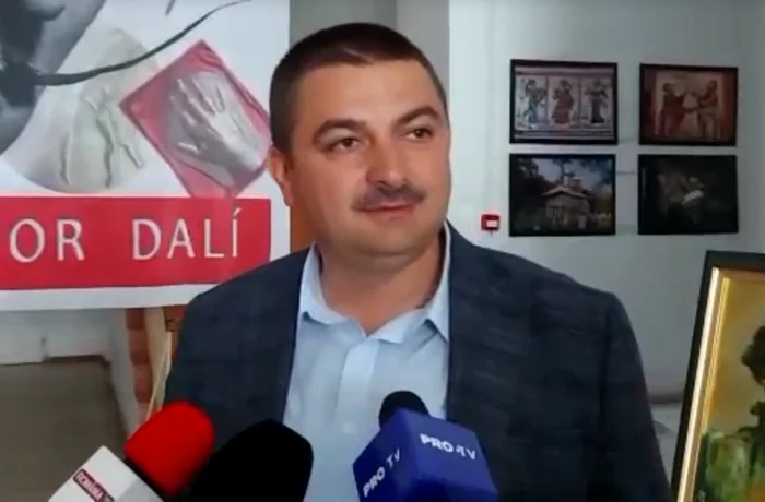 Primarul Paliţă spune că a primit chiar şi o palmă                                                                Foto: A.I.