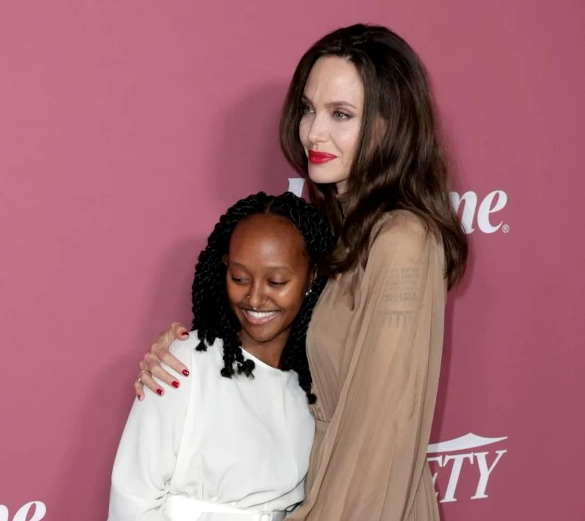 
    Zahara, Angelina Jolie și Amanda GormanFoto: Getty  