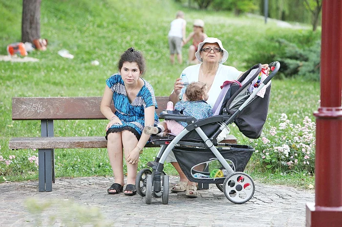 Mai ales în spațiile verzi, riști să te ciupească țânțarii