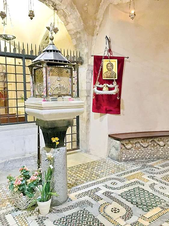 Aici se află un spin din coroana lui Iisus