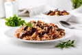 Pilaf de vinete  Sursa foto shutterstock 1533460418 jpg