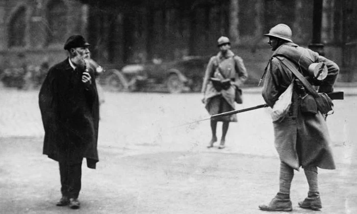 Calendar 11 ianuarie: 1923   Franţa şi Belgia au ocupat zona Ruhr, ca urmare a refuzului Germaniei de a plăti despăgubirile de război jpeg