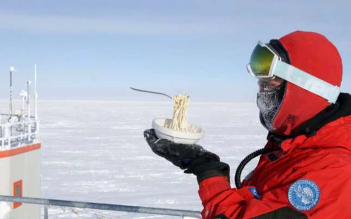 Spaghetele au încheţat pe furculiţă FOTO: Bored Panda