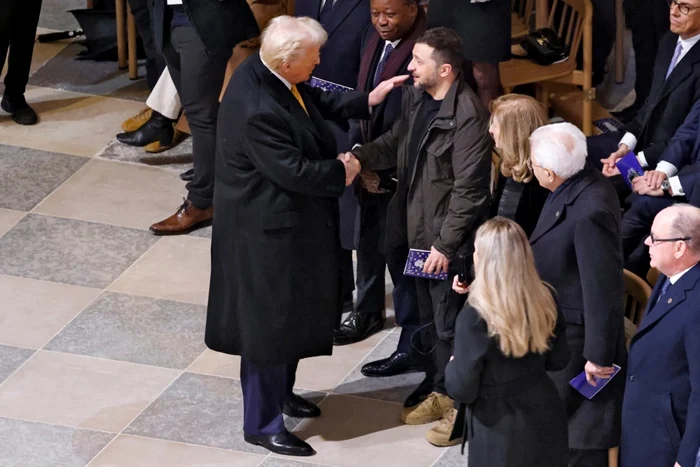 Donald Trump și Volodimir Zelenski la Catedrala Notre Dame FOTO EPA-EFE
