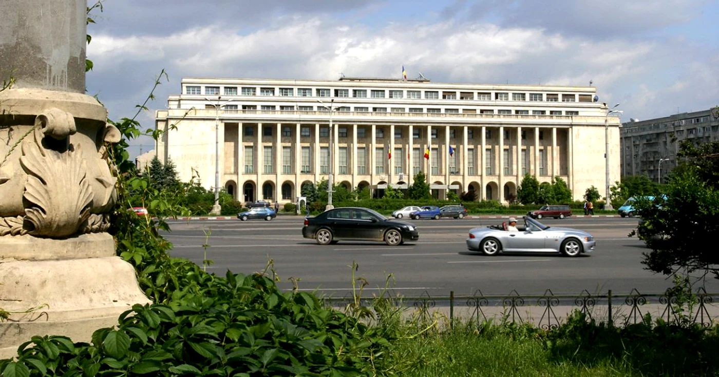 Guvernul estimează că bugetul maxim al schemei este de 2,7 miliarde de lei, iar numărul total al firmelor care ar urma să beneficieze s-ar ridica la 1.500