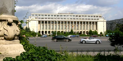 Sediul Guvernului de la Palatul Victoria din Capitală