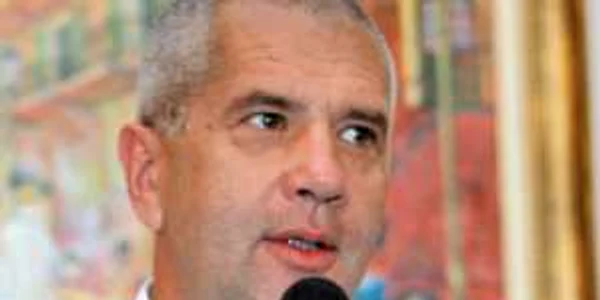 România nu are  cui să vândă cotele de emisii poluante