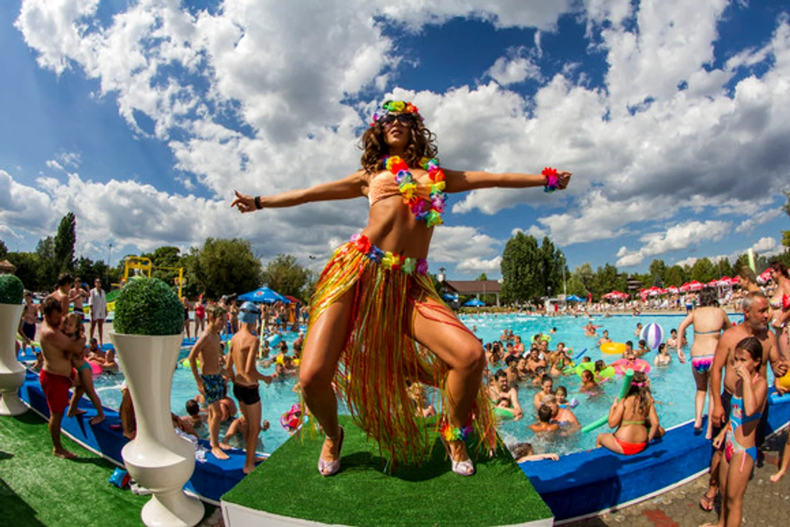 
    Tot weekend-ul va fi distracție la ștrandul din CrângașiFoto: Click!  