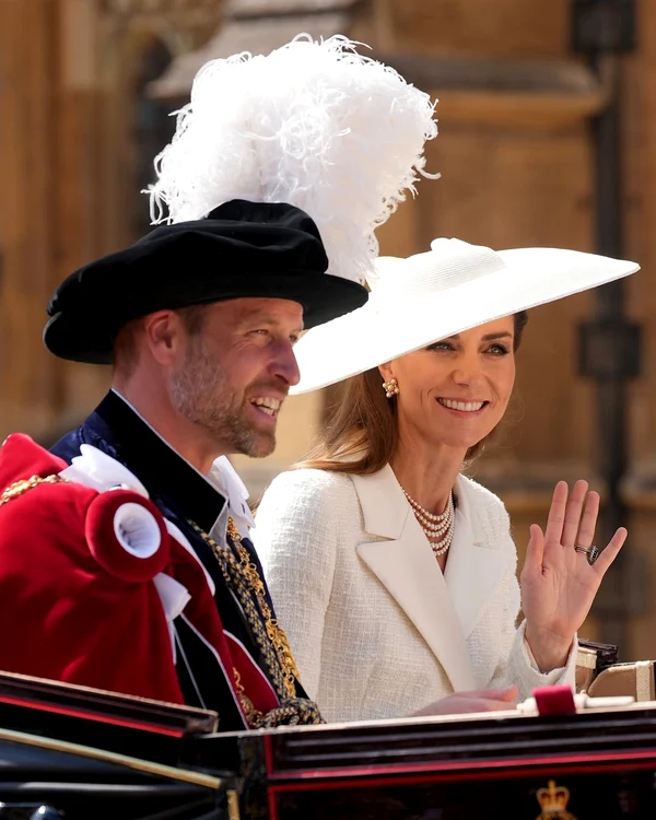 Kate și William, Ziua Jartierei, Instagram (6) jpg