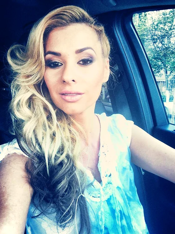 
    Maria Simion divorţeazăSursă foto:Facebook  