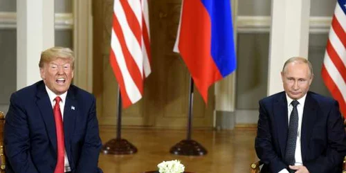 Donald Trumps şi Vladimir Putin - summit in Helsinki. FOTO EPA-EFE