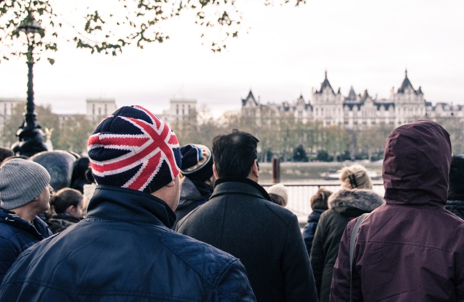 Un nou model de muncă. 200 de companii britanice adoptă săptămâna de patru zile fără tăieri salariale