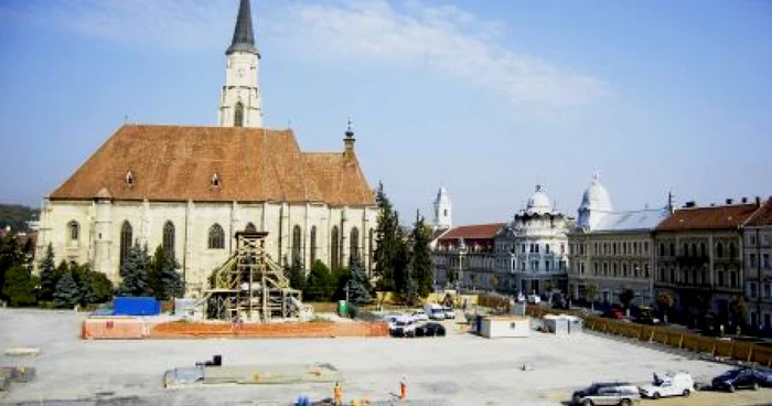 Cluj: VIDEO FOTO Centrul oraşului, în plină operaţiune de modernizare