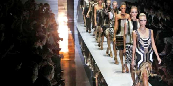 Captură dintr-o prezentare de modă a casei Gucci