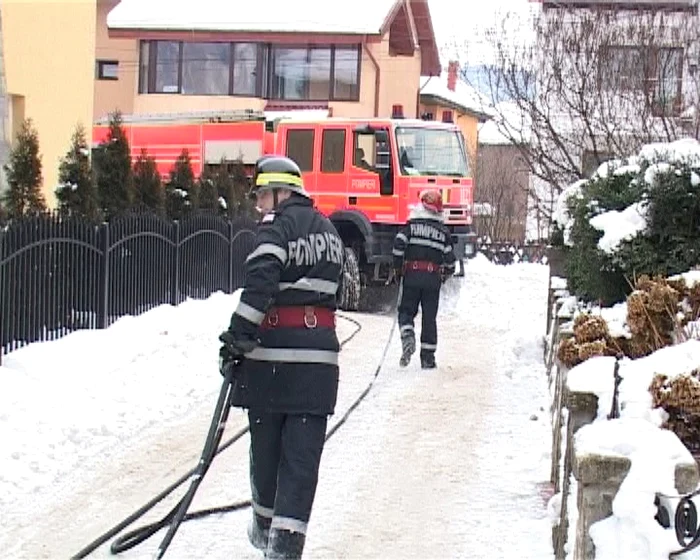 Pompierii au reușit să stingă incediul. Foto arhivă