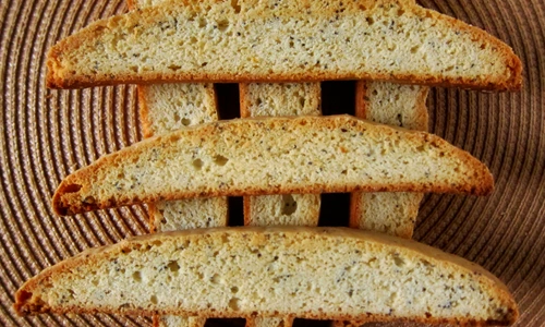 biscuiti cu lamaie si seminte de mac jpeg