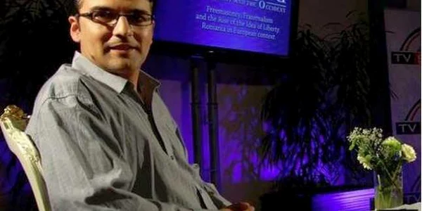 Radu Nechit a fost director al staţiei locale Realitatea TV Sibiu şi prezentator la staţia centrală în 2007 