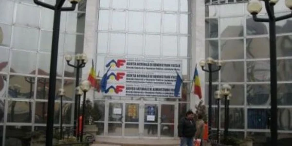Angajaţii DGFP Mureş nu ştiu încă dacă vor continua protestele