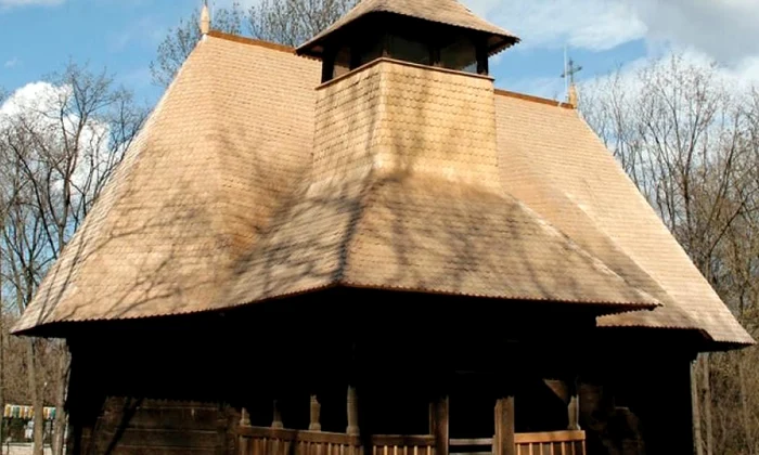 Biserica de la Răpciuni, cronică a satului  dispărut în 1958 jpeg