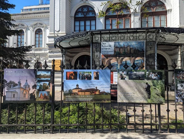 Expoziția „Culorile Ortodoxiei. Polonia” (© Muzeul Municipiului Bucureşti)