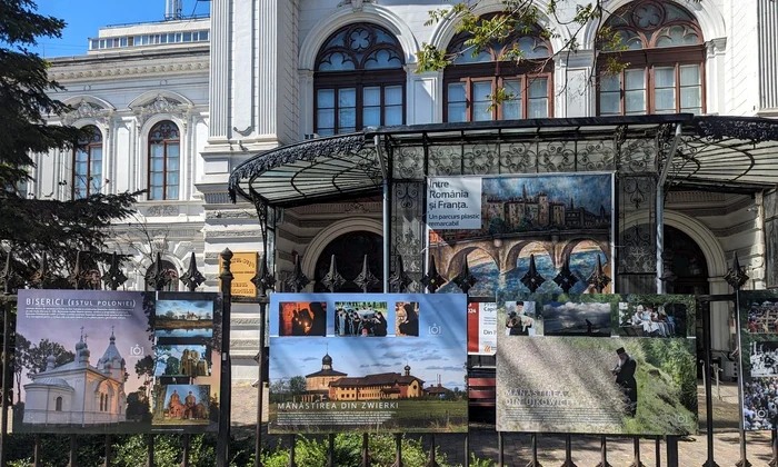 Expoziția „Culorile Ortodoxiei. Polonia” (© Muzeul Municipiului Bucureşti)