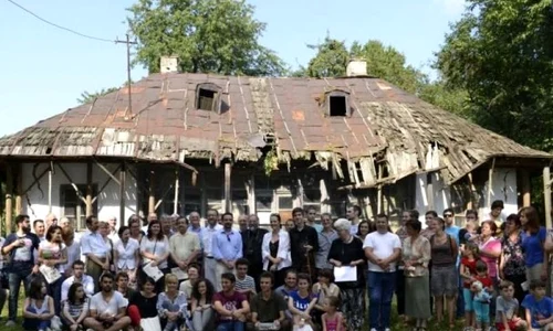 Casa lui Enescu de la Mihăileni, salvată în ultimul moment de un grup de arhitecţi voluntari jpeg