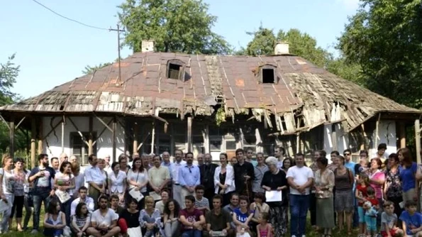 Casa lui Enescu de la Mihăileni, salvată în ultimul moment de un grup de arhitecţi voluntari jpeg