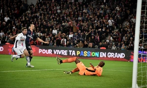 Ahamada ali epa efe h 52360139 jpg