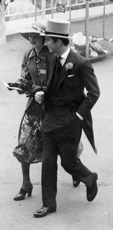 Charles și mersul Windsor. FOTO: Getty Images