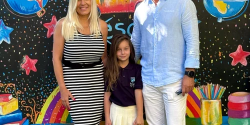 elena udrea prima zi de scoala 2025 facebook jpg