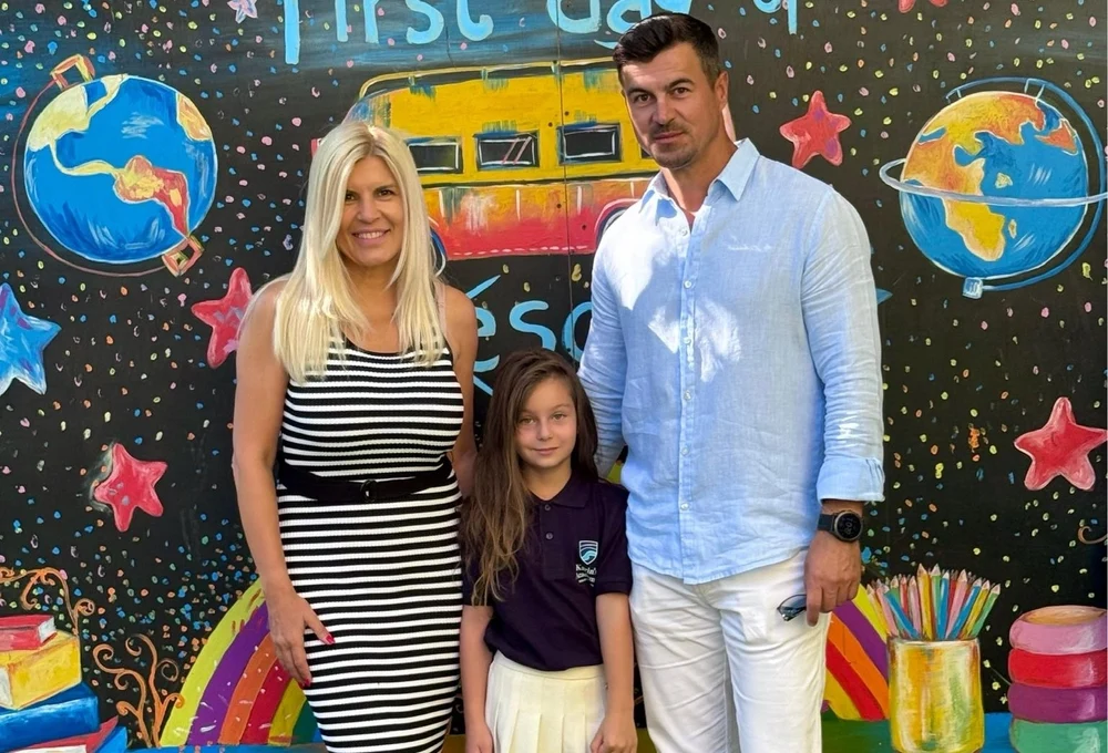Cât plăteşte Elena Udrea pentru educaţia fiicei sale, la o școală privată