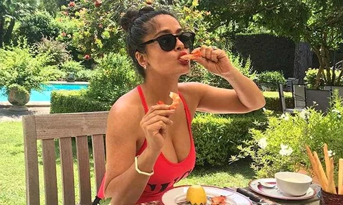 salma hayek jpg